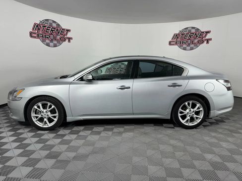 Used 2014 Nissan Maxima 3.5 SV w/ Premium Package image 4
