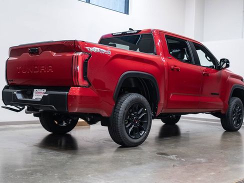 New 2026 Toyota Tundra Limited AWD/4WD image 9