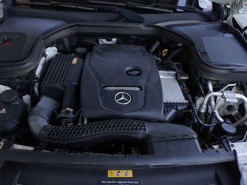 Used 2017 Mercedes-Benz GLC 300 image 29