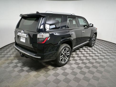 Used 2022 Toyota 4Runner Limited RWD image 3