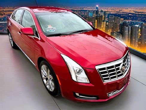 Used 2013 Cadillac XTS Base image 1