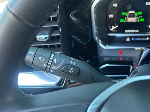 Used 2024 GMC Sierra 1500 SLE RWD image 35
