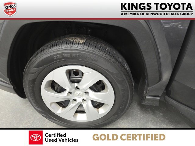 Used 2020 Toyota RAV4 LE w/ All Weather Liner Package FWD image 18