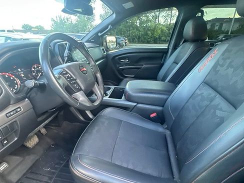 Used 2021 Nissan Titan PRO-4X w/ Pro-4x Utility Package AWD/4WD image 15