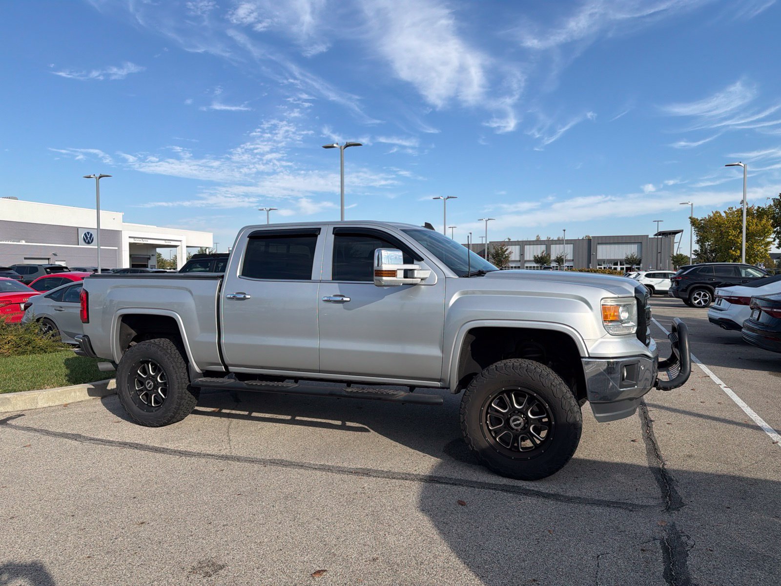 Used 2015 GMC Sierra 1500 SLT w/ SLT Crew Cab Value Package AWD/4WD image 2