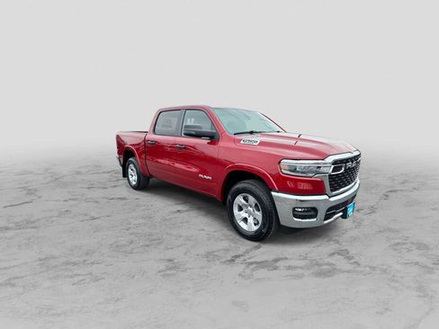 New 2026 RAM 1500 4x4 Crew Cab image 2