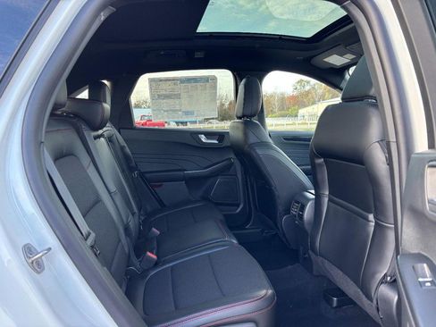 New 2026 Ford Escape ST-Line w/ Cold Weather Package image 5