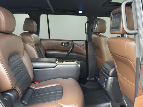 Used 2020 Nissan Armada Platinum w/ Platinum Reserve Package RWD image 19