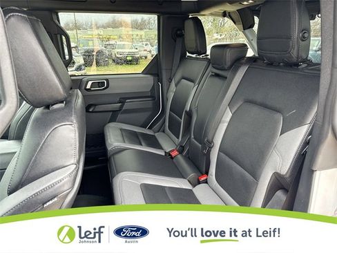 Used 2024 Ford Bronco Black Diamond image 28