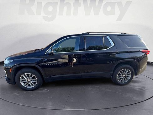 Used 2023 Chevrolet Traverse LT AWD/4WD image 2
