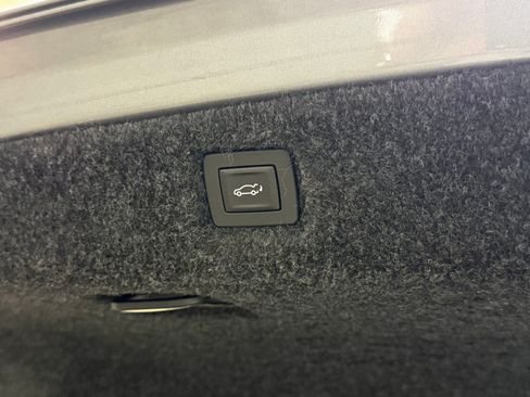 Used 2018 Cadillac CT6 Luxury AWD/4WD image 42