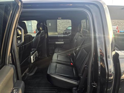 Used 2018 Ford F150 Lariat w/ Equipment Group 502A Luxury image 15