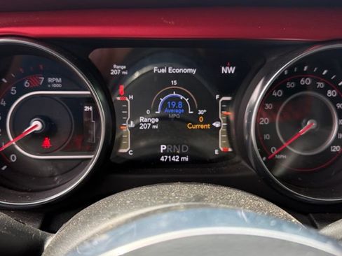 Used 2021 Jeep Wrangler Rubicon AWD/4WD image 6