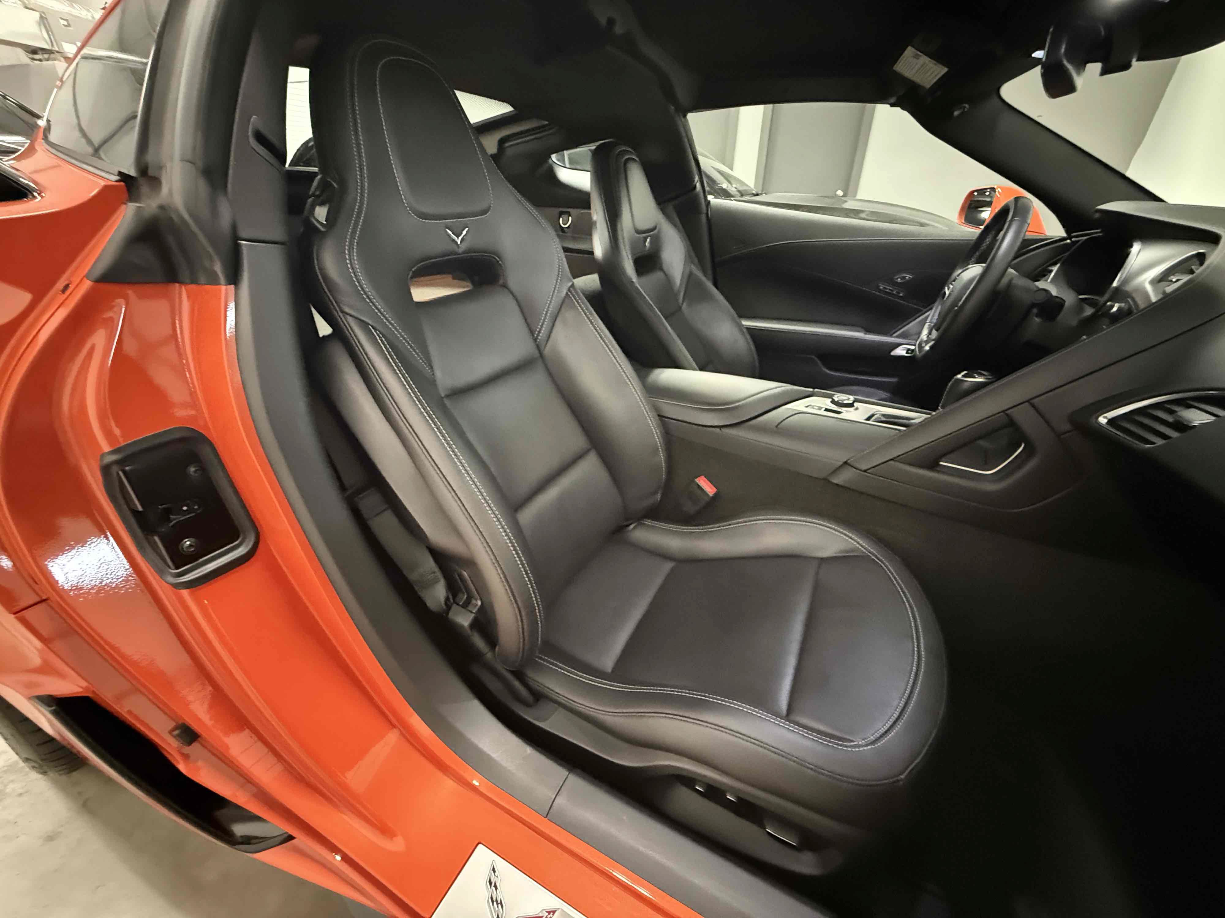Used 2019 Chevrolet Corvette Z06 RWD image 41
