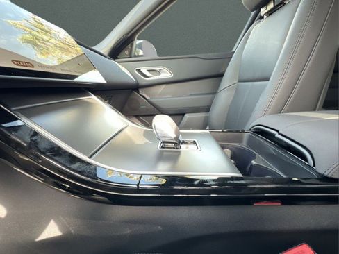 New 2026 Land Rover Range Rover Velar S image 26