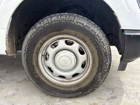 Used 2022 Ford F150 XL w/ Equipment Group 101A High AWD/4WD image 5