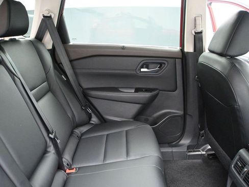 Used 2023 Nissan Rogue SV w/ SV Premium Package AWD/4WD image 21