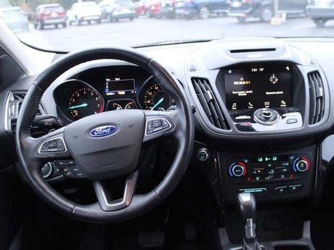 Used 2017 Ford Escape Titanium AWD/4WD image 10