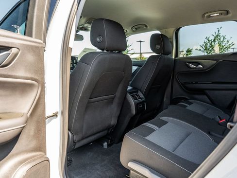Used 2024 Chevrolet Blazer LT w/ Convenience Package FWD image 16