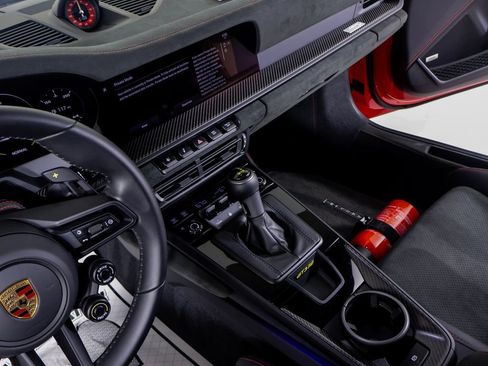 Certified 2025 Porsche 911 GT3 RS RWD image 19