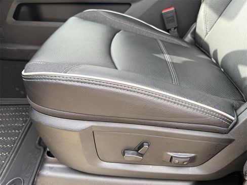 New 2026 RAM 2500 Limited image 13