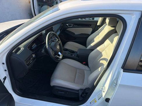 Used 2023 Honda Civic EX-L image 5