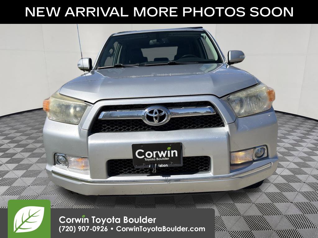 Used 2010 Toyota 4Runner Limited AWD/4WD image 2