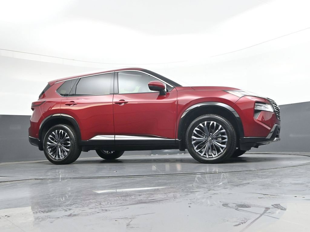 Used 2024 Nissan Rogue Platinum w/ Platinum Premium Package FWD image 34