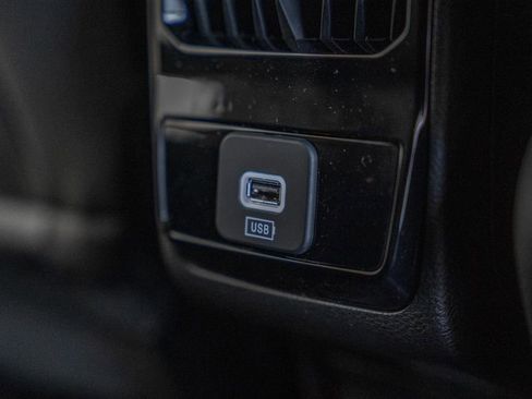 New 2026 Jeep Compass Limited image 35