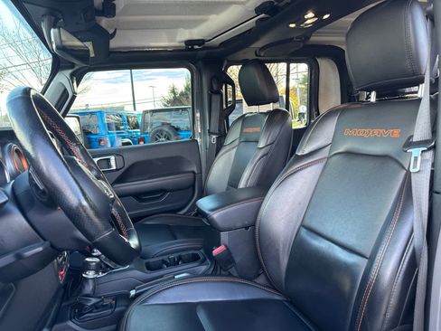 Used 2021 Jeep Gladiator Mojave image 13