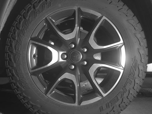 Used 2025 Jeep Compass Trailhawk AWD/4WD image 14
