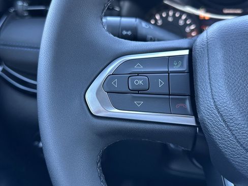 New 2026 Jeep Compass Latitude AWD/4WD image 11