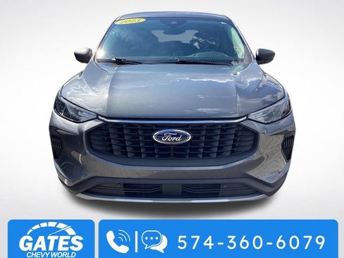 Used 2023 Ford Escape Active AWD/4WD image 2