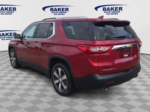 Used 2018 Chevrolet Traverse LT AWD/4WD image 5
