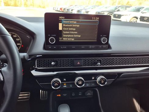 Used 2025 Honda Civic Sport image 15