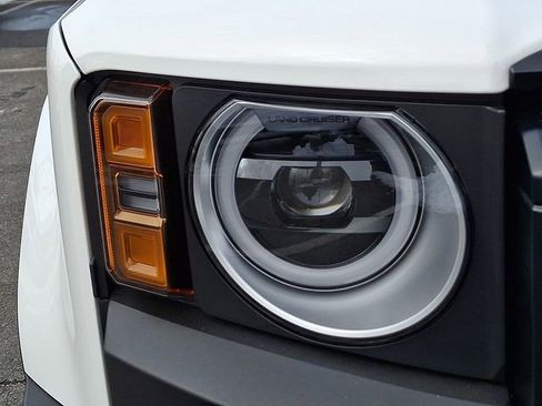 Used 2025 Toyota Land Cruiser 1958 image 11