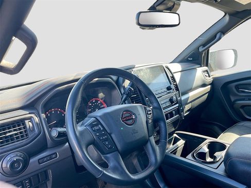 Used 2020 Nissan Titan PRO-4X w/ Pro-4x Utility Package image 9