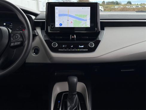 Certified 2023 Toyota Corolla LE image 17