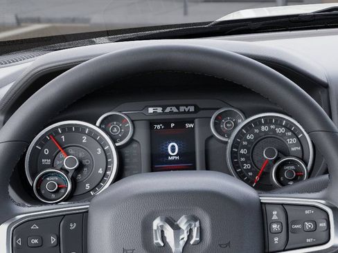 New 2026 RAM 2500 Big Horn AWD/4WD image 18
