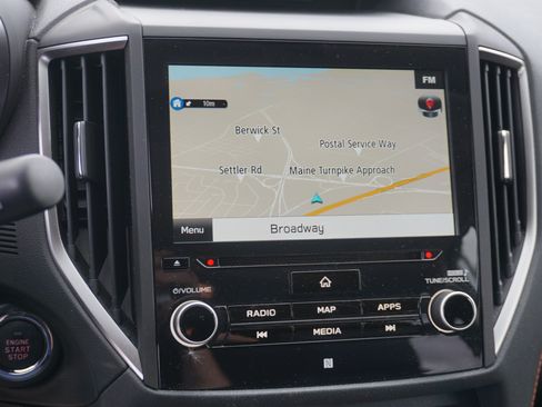 Used 2019 Subaru Crosstrek 2.0i Limited w/ Moonroof Package w/Navigation AWD/4WD image 20