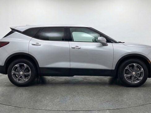 Used 2025 Chevrolet Blazer LT image 8