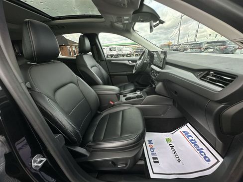 Used 2024 Ford Escape Platinum w/ Class II Trailer Tow Package image 25