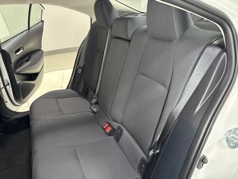 Used 2021 Toyota Corolla LE w/ LE Convenience Package FWD image 21