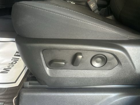 Used 2025 Chevrolet Silverado 2500 LT w/ Trail Boss Package image 17