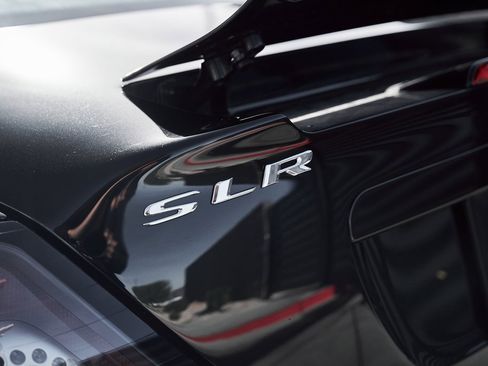 Used 2006 Mercedes-Benz SLR image 15