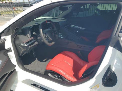 Used 2023 Chevrolet Corvette Stingray Coupe w/ 1LT image 13