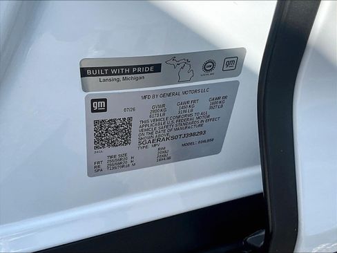 New 2026 Buick Enclave Preferred w/ LPO, Floor Liner Package FWD image 21