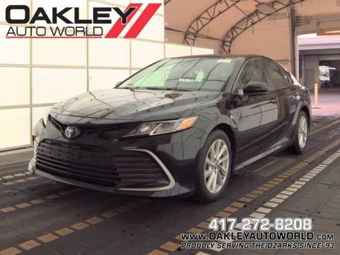 Used 2024 Toyota Camry LE FWD image 1