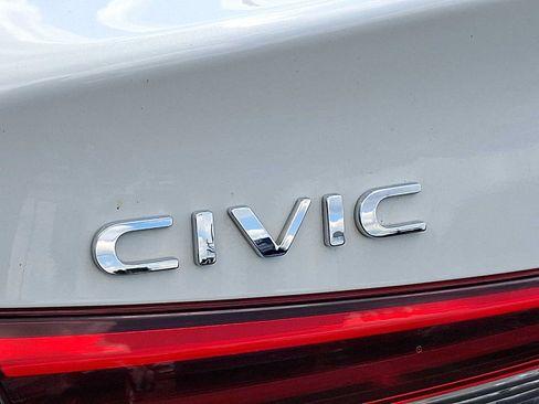 Used 2024 Honda Civic Sport image 30