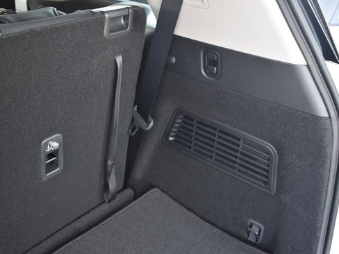 New 2026 Nissan Pathfinder SL FWD image 63